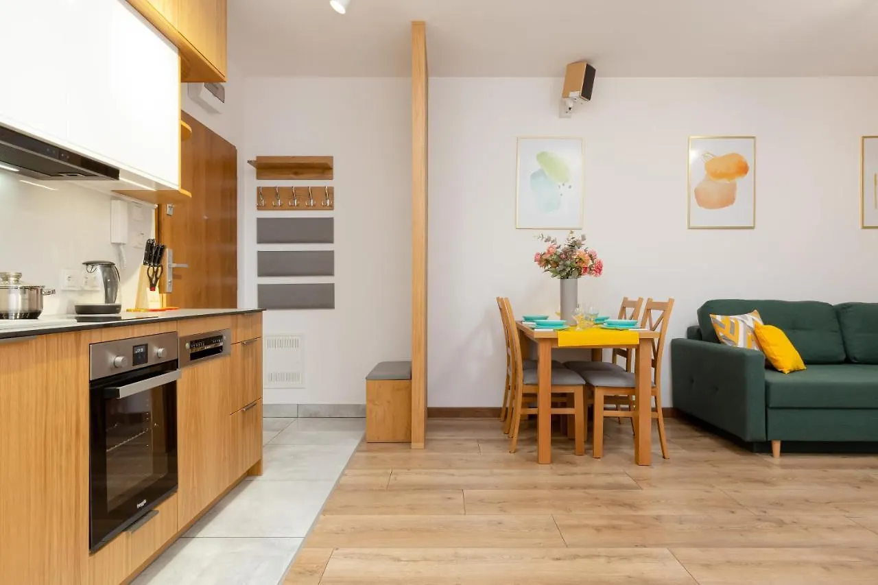 Apartments Grochowska Warsaw Praga by Renters 0*,